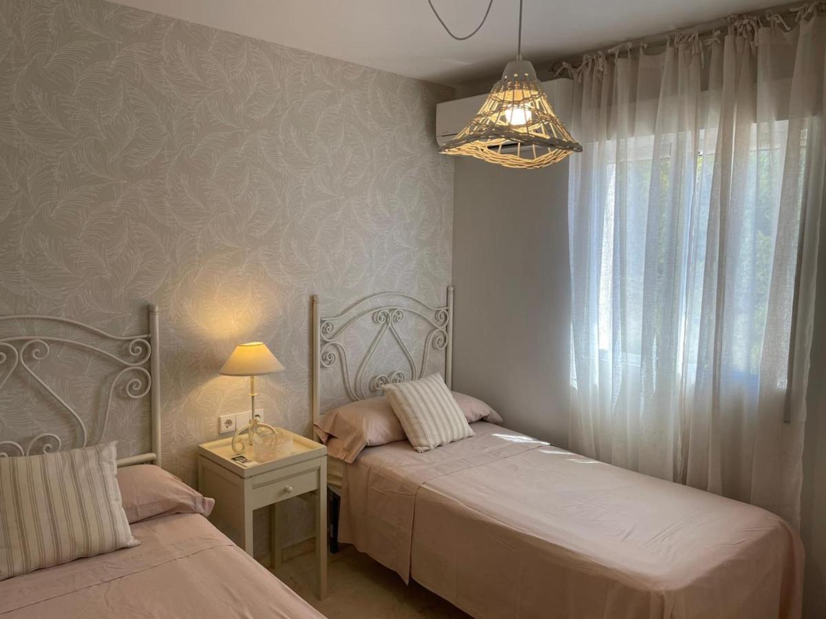 Velilla Apartment “Sun&Sea” Альмуньекар Экстерьер фото